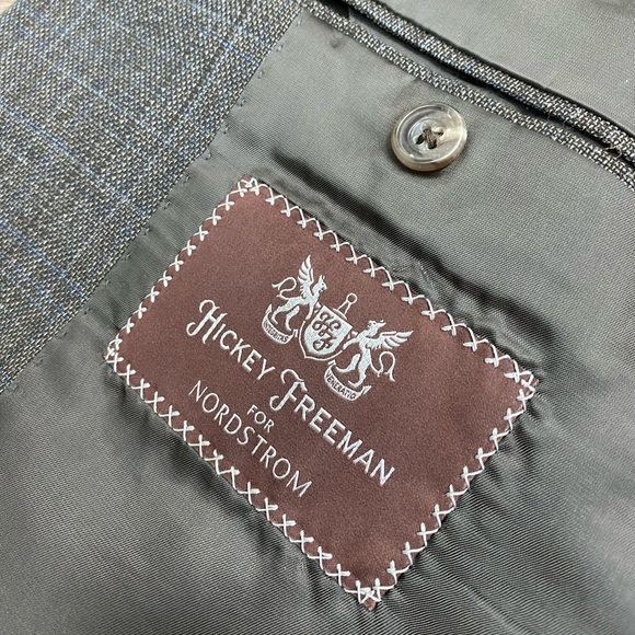 Hickey Freeman Brown & Blue Plaid Sport Coat 42R - Picture 5 of 6